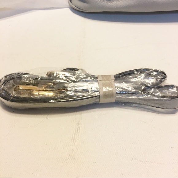 Tipperary Crystal Gray Surrey Hobo Bag Shoulder/Crossbody - Picture 3 of 12